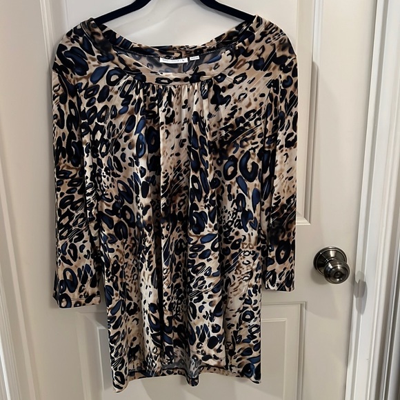 Susan Graver animal print tunic - Picture 1 of 4